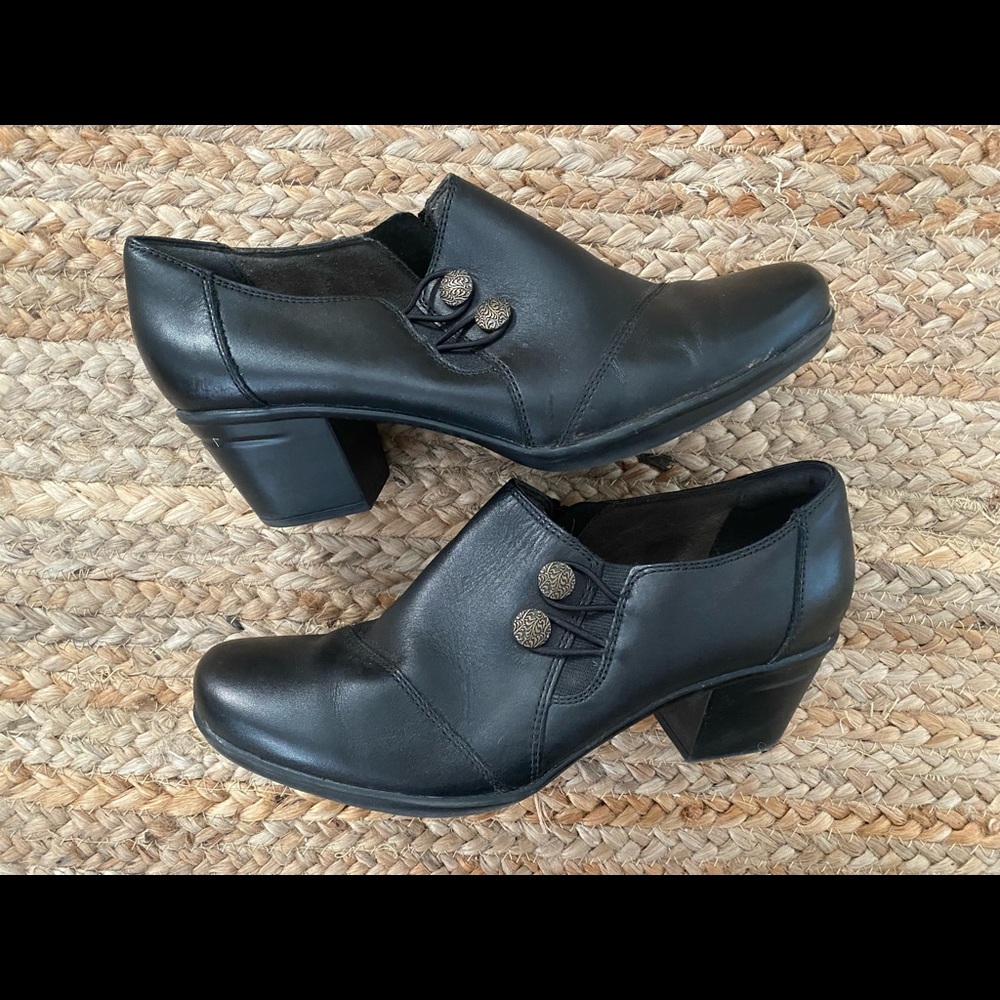 Clarks Women's Warren Slip-On Loafer